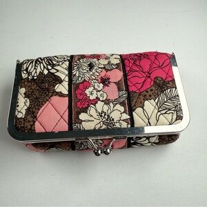 Vera Bradley Mocha Rouge‎ Pink and Brown Floral Quilted Clutch